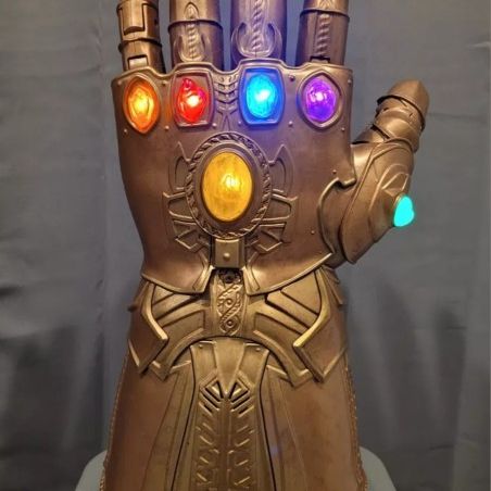 Marvel E0491 Legends Series Hasbro Articulated Infinity Gauntlet Thanos 