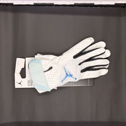 BRAND NEW BATTERS GLOVES