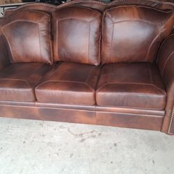 NEW Leather Italia Sofa