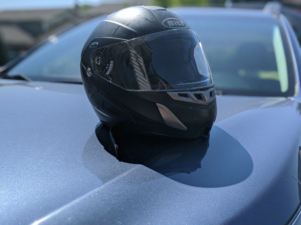 BiLT motorcycle helmet - L