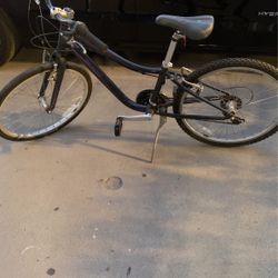 Specialized 24”kids bikes