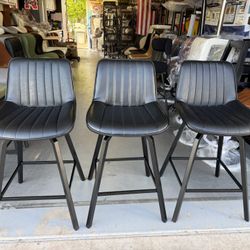 Brand New Swivel counter height bar stools only 85 Each