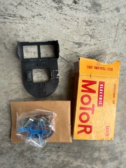 Industrial Arts Supply Electric Motor educational aid New In Damaged Box