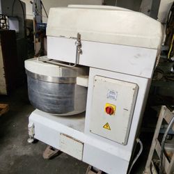 Batidora Industrial De Espiral De 160 Cuartos