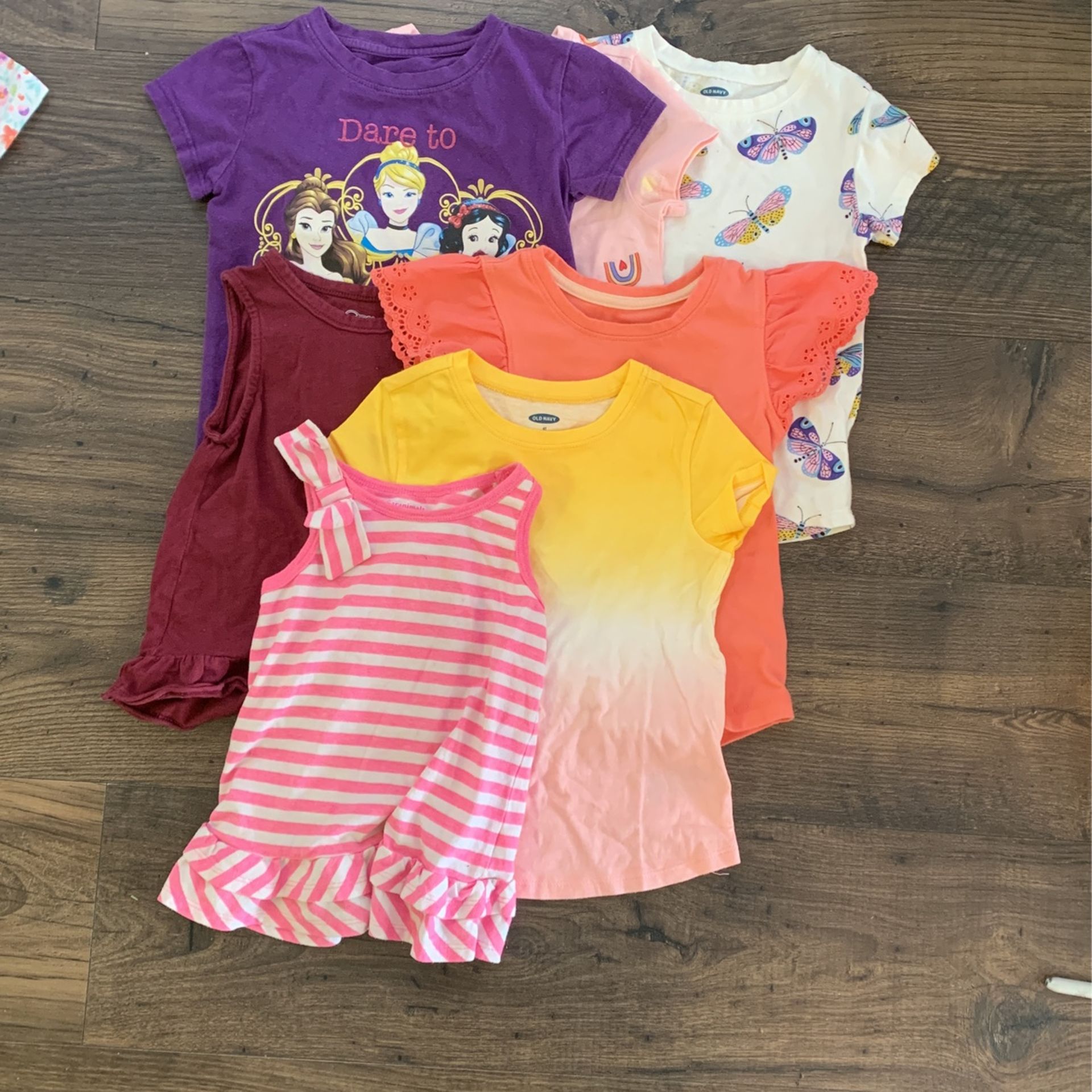 Gigantic Girl’s 4t Size Clothing Bundle