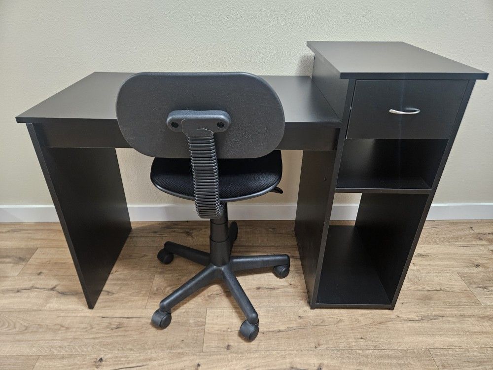 Desk And Chair