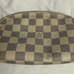 Louis Vuitton Cosmetic pouch