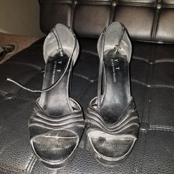 NYT heels
