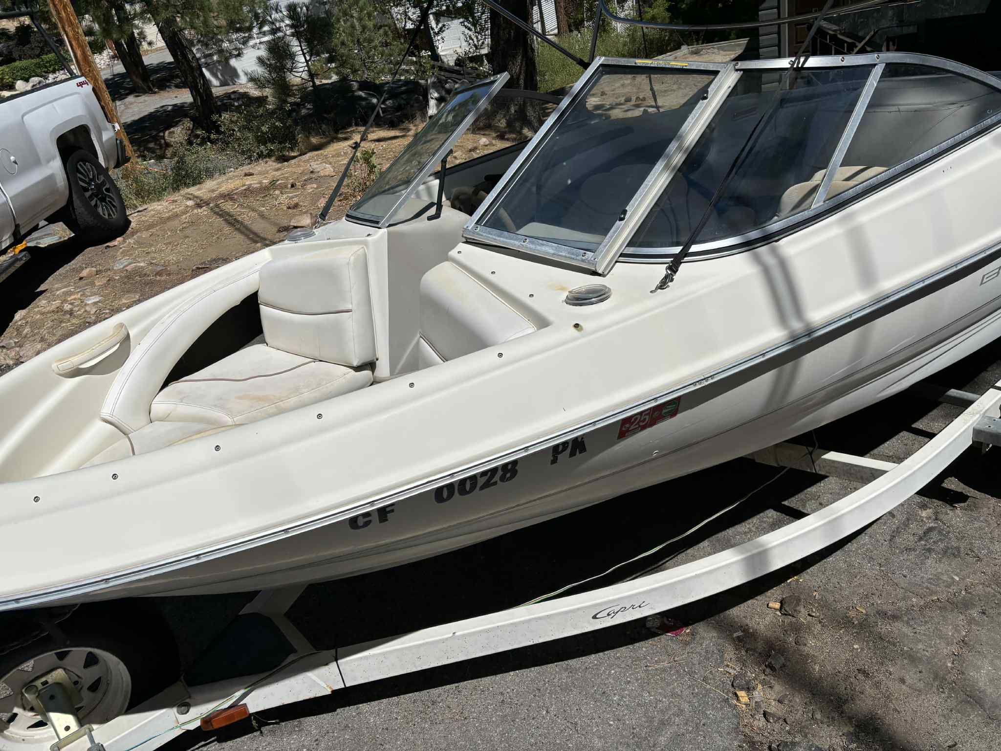1999 Bayliner Capri