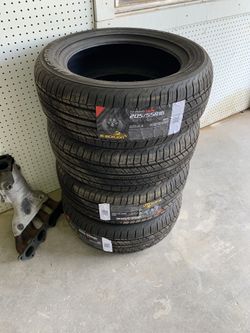 4 brand new tires