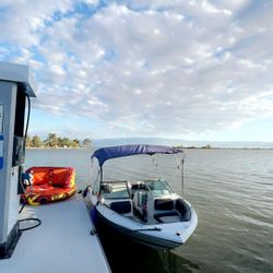 90 Four Winns Pink In Hand Winterized!!!