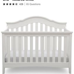 Farmhouse Crib 6-1 Convertible 