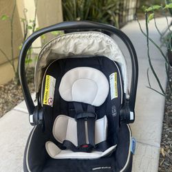 Car Seat and 2 Bases