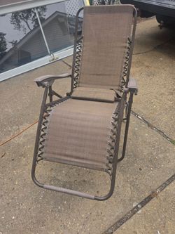 Prices firm zero gravity chair