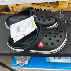 New Kids Crocs Size 11c