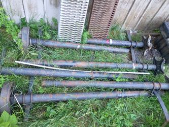 Set of 3 adjustable trailer home axles w/ brakes and I have wheels & tires for them aswell
