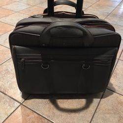 Leather travel bag/work bag
