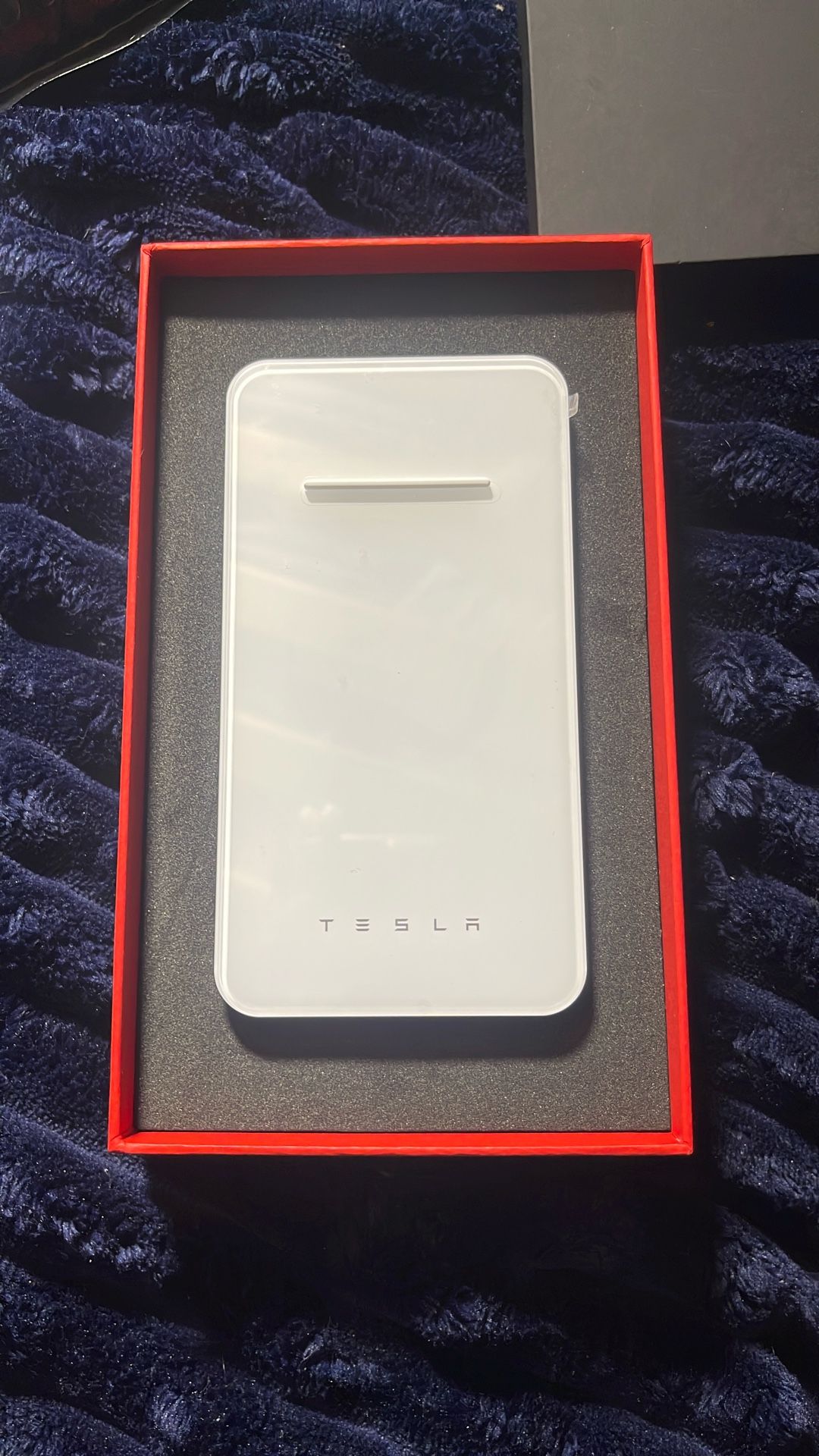 Tesla 6000mah Powerbank Brand new