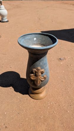 ***Midieval Style Vase***