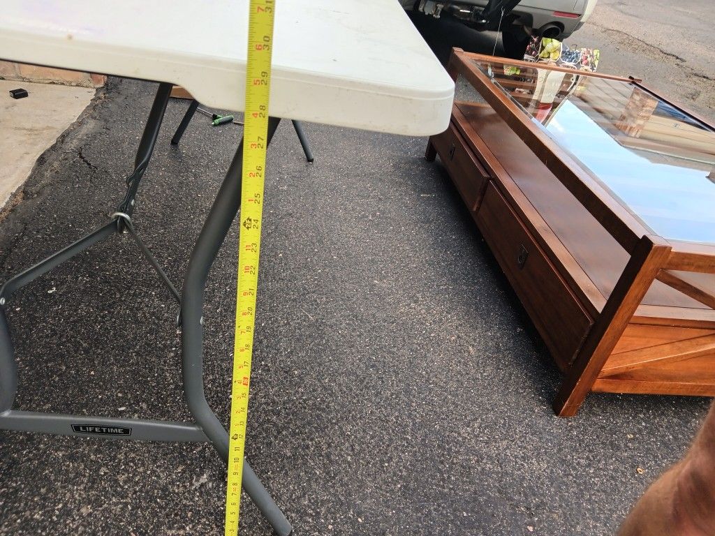 4 Ft Collapsible Table