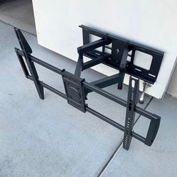 Brand New $39 Full Motion 37-75 Inches TV Wall Mount Bracket Dual Arms Swivel Tilts Max 110lbs