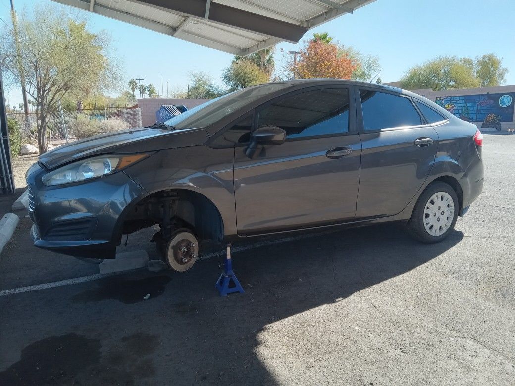 2016 Ford Fiesta