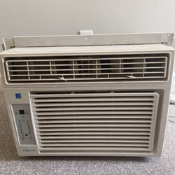 AC Unit 12000 Btu