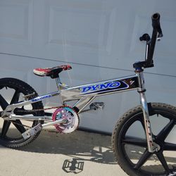 GT Dyno Bazooka BMX 20 in.  $500$