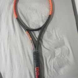 Wilson burn 100 With Wilson Revolve String