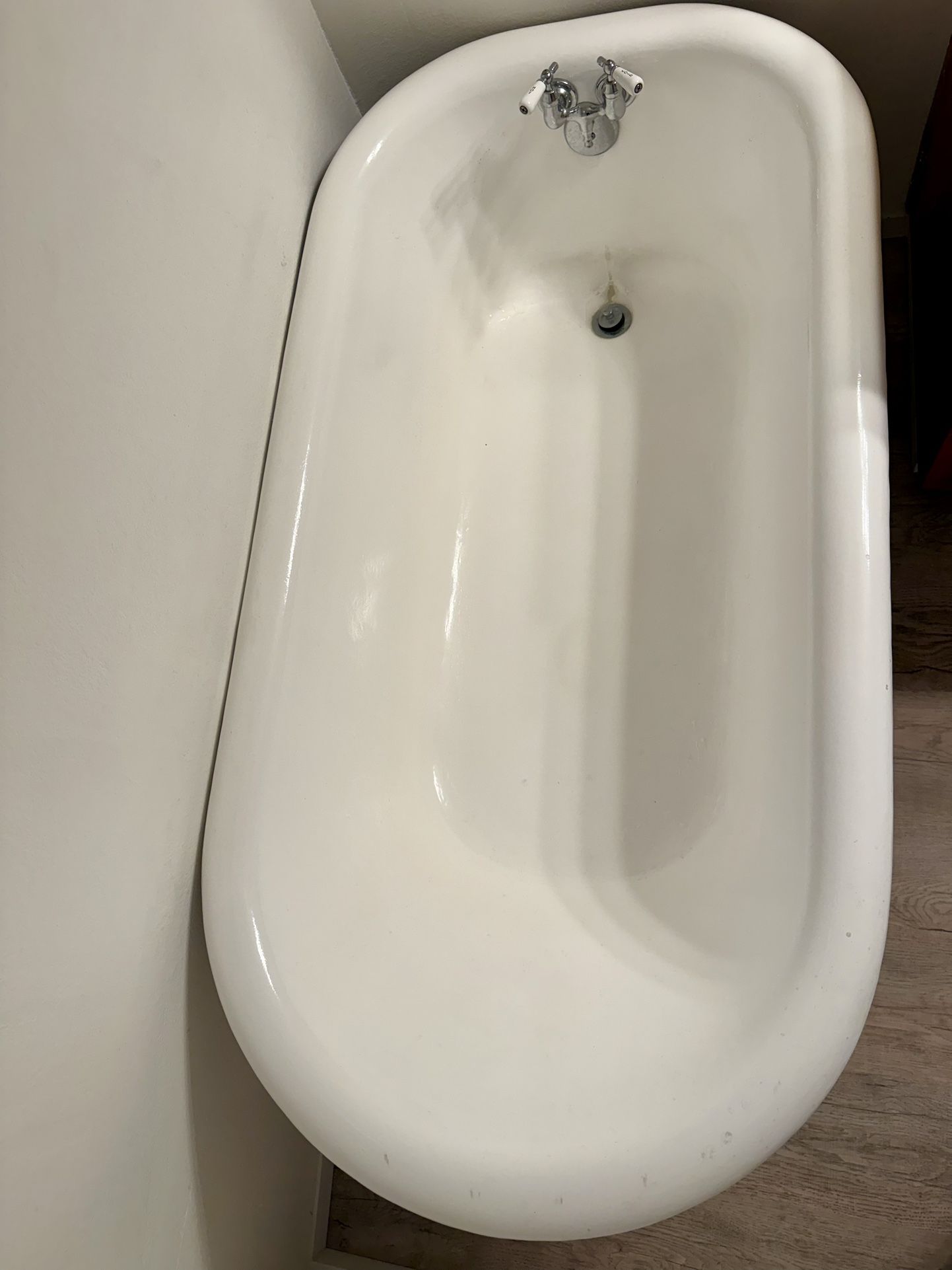 Antique, Cast Iron, Claw Foot Bathtub