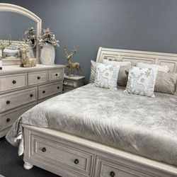 Queen bedroom Set 