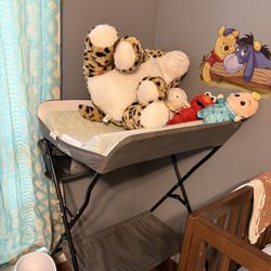 Foldable Changing Table 