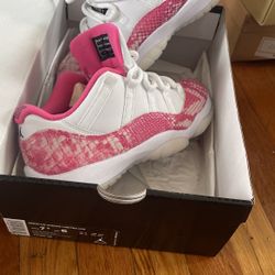 Good Condition $1200