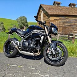 2017 Triumph Speed Triple 1050s