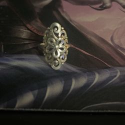 Retired James Avery In Bloom  Size 10 