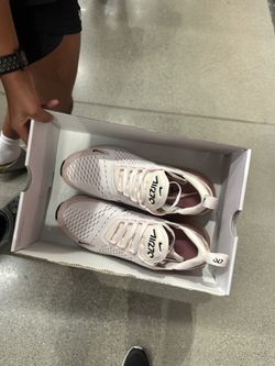 Women’s Nike 270