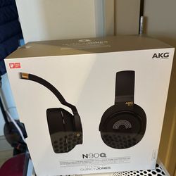 AKG N90Q Quincy Jones noise cancelling Audiophile Headphones