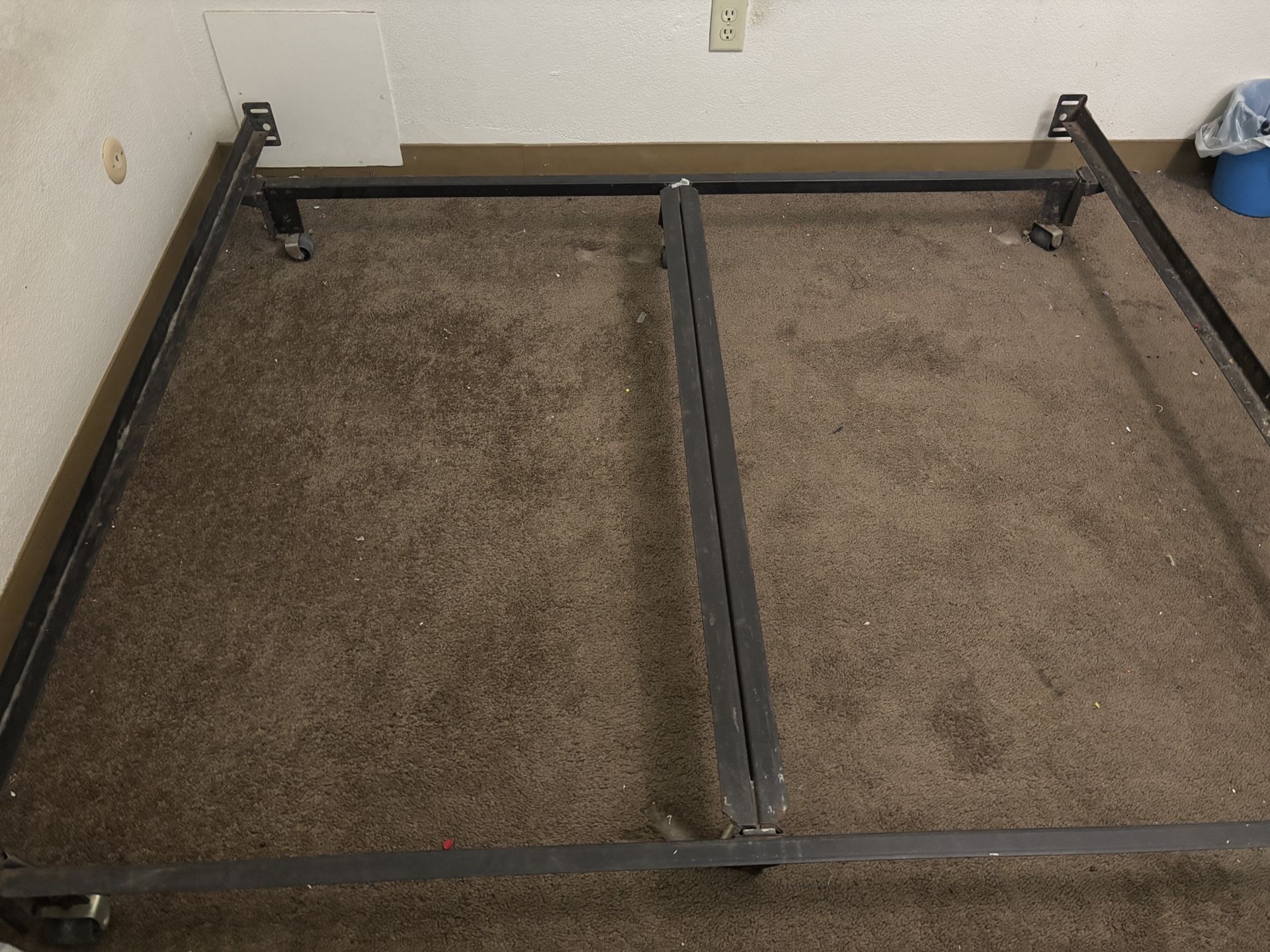 California king bed frameÂ