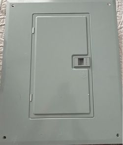 Square D Homeline 100A 12-Space Load Center- Never Installed (HOMC12UC)