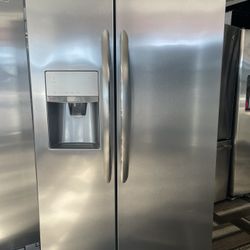Frigidaire Stainless Steel Refrigerator Side-By-Side Unit