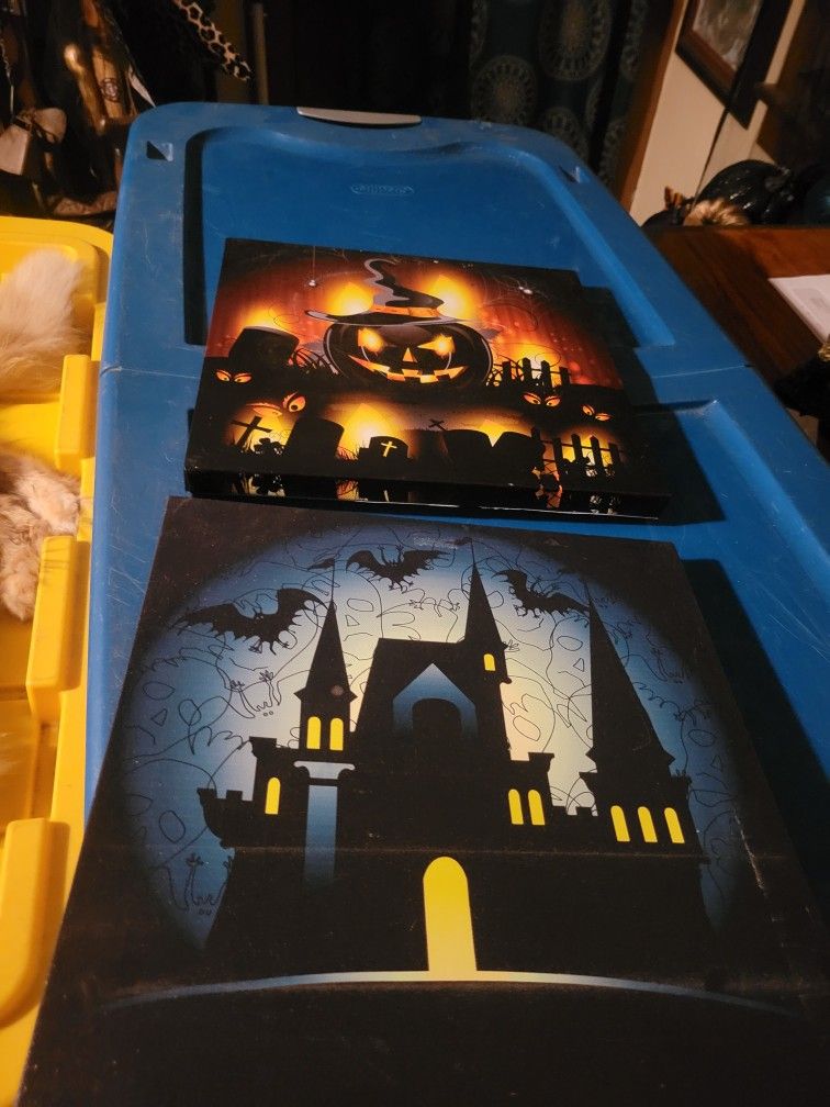 Halloween Decorations 2 Light Up Canvas Signs