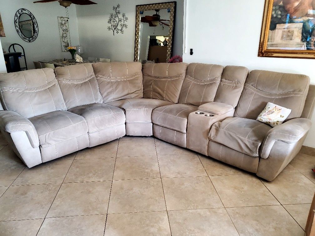 Sectional Sofa