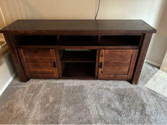 Solid wood shelf