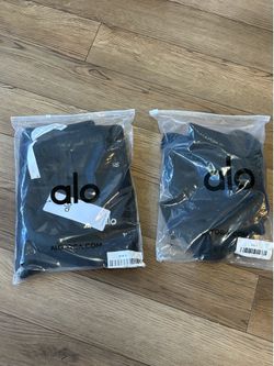 Alo Quarterzip Set Top And Bottom