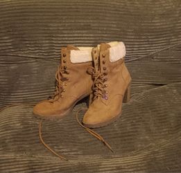 Women's Boots/Winter