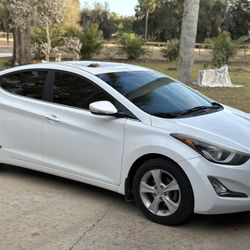 2016 Hyunday Elantra Limited/Value Edition