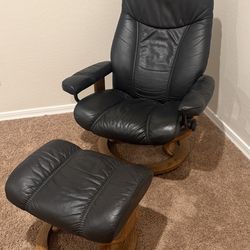 Ekornes Stressless recliner and ottoman