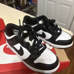 Size 12 Kids Dunks 