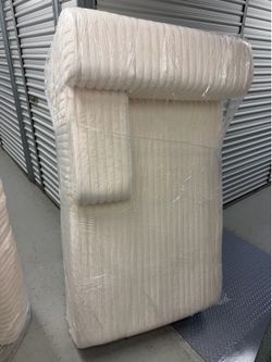 Modular sectional