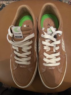 Cariuma Vallely Mens sneakers